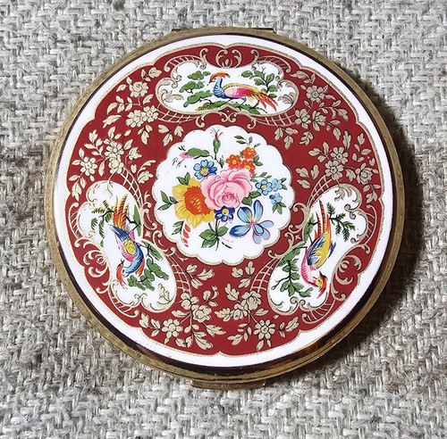 Vintage stratton compact - stratton,