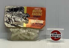 24 AIRFIX MOTOR RACING MRRC NYLON TRACK CONNECTORS CLIPS (MINT) 5040 TYPE 1