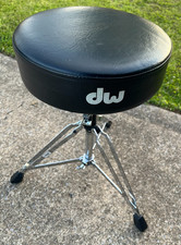 DW 3100 Round Drum Throne
