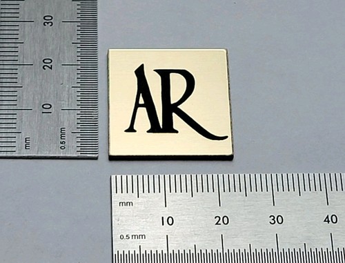 Turntable dust cover badge - turntable,