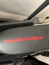 Pro Form elliptical machine ENDURANCE 720E Black And silver In Good Condition