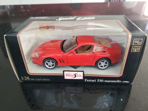 Red ferrari 550 - ferrari, maranello