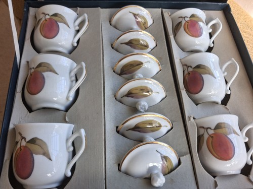 Royal worcester england - worcester,