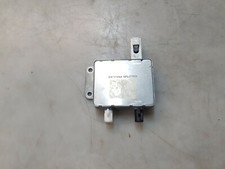 MERCEDES SLK R172 2011 - 2020 ANTENNA SPLITTER MODULE 0410059339