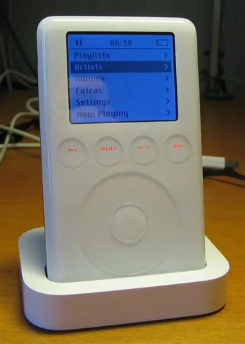 Apple ipod classic 1st 2nd - 2nd, 3rd