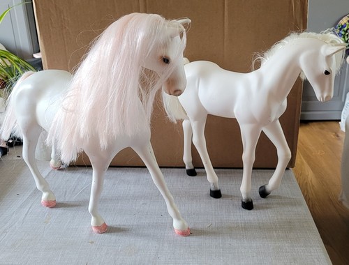 Our generation white horses - white,