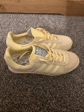 Adidas AS520