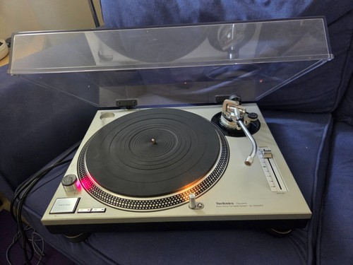 Technics 1200mk2 turntable - technics, sl-1200mk2