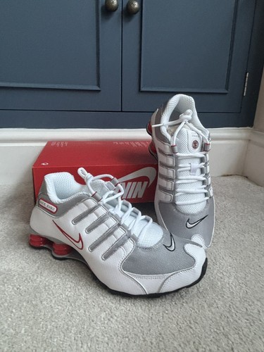 Size nike shox - 7.5,