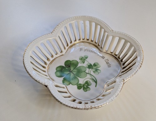Striking lucky four leaf - striking,