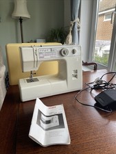 Pfaff Sewing Machine Hobby 422