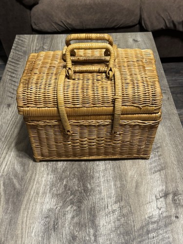 Vtg 1980s wicker picnic - vtg,