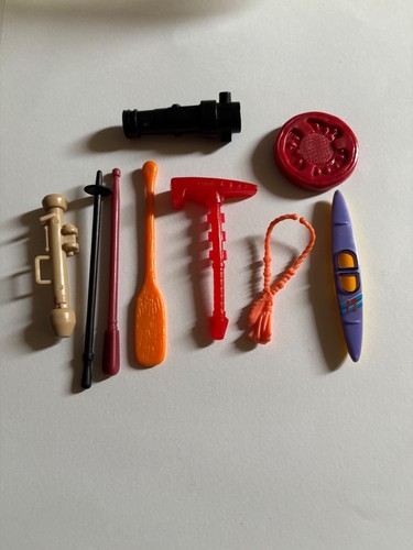 Mixed lot vintage plastic - mixed,