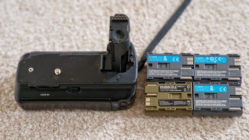 Battery grip for canon - battery,