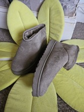 ?Primark Faux Fur Lined Ankle Flat Boots Size Uk 8?