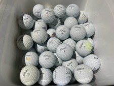12 TITLEIST PRO.V1 GOLF BALLS
