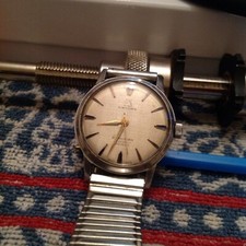 Gents 1940 unicorn hand wind - 1940,s,