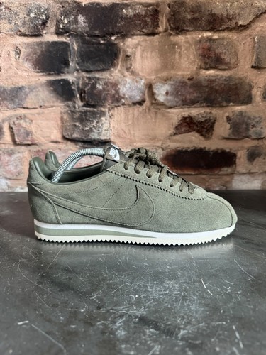 Rare 2017 nike - v,
