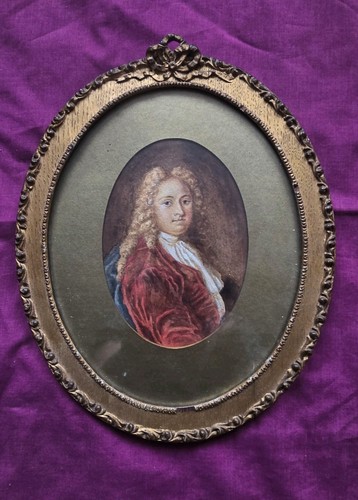 Oval portrait gentleman - oval,