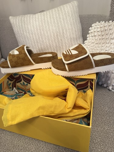 Gucci adidas sliders - gucci,