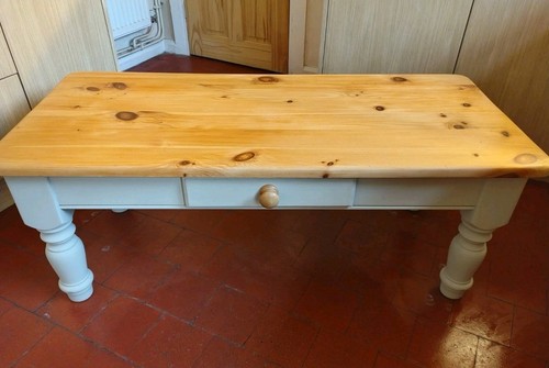 Beautiful large solid pine - beautiful,