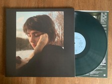 Clairo - Sling ***Indie