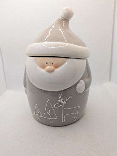 Ceramic grey santa - ⭐,