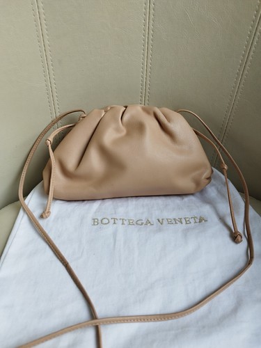 Bottega veneta tan - bottega, leather