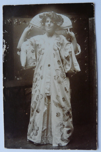 Vintage real photo woman - real,