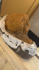 32lg Citrine Geode Crystal Bed