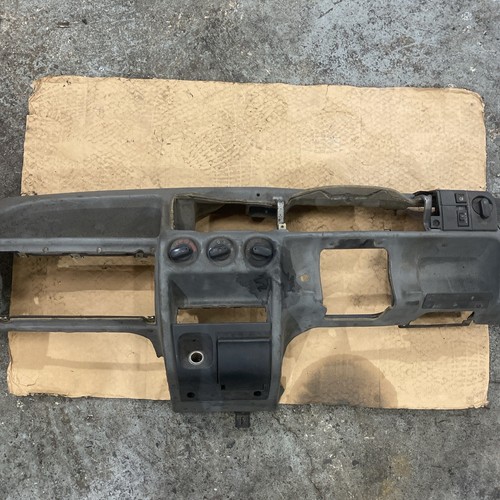 Vauxhall nova dash - nova,