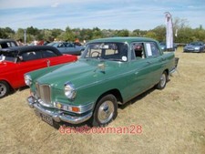 PHOTO  1968 RILEY
