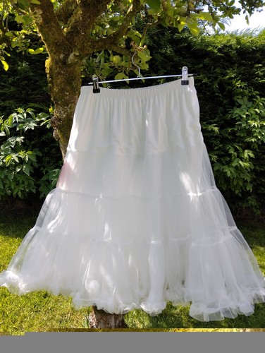 Bnwt little wings factory - factory, 50's