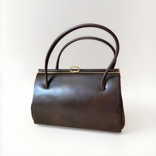 Kiss lock Leather Brown