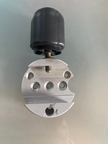 Prism clamp for rails - 🚩, 2"