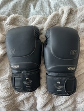 Venum Impact Evo 12oz Boxing