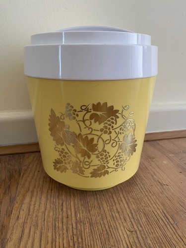 Retro yellow ice - , with