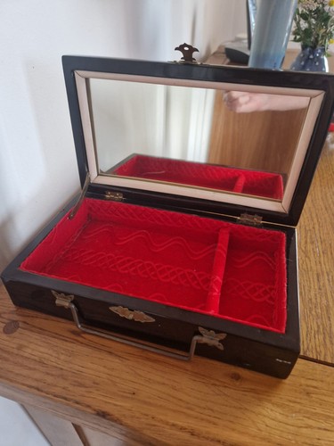 1930 black lacquered mother - 1930's,