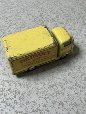 Vintage Dinky Toys - Karrier