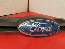 FORD FIESTA MK7 FRONT GRILL