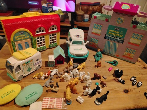 Huge vintage animal hospital - huge,