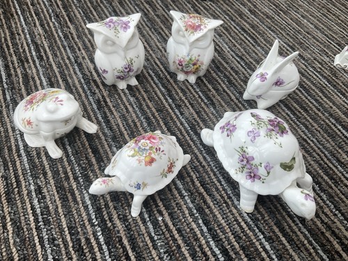 Antique figurines porcelain - figurines,