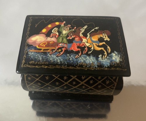 Russian palekh lacquer box - palekh,