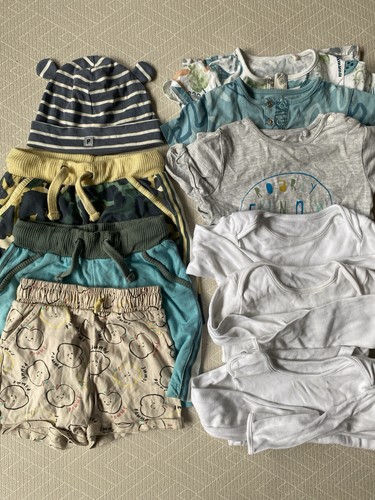 Baby boys clothes bundle - clothes,