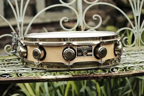 Piccolo snare - dw, (sorta)