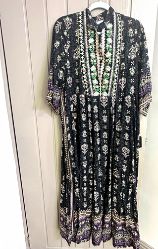 Women black embroidered - women's,