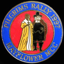 Pilgrims Rally pin badge (r