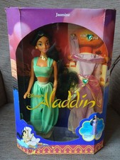 Mattel Disney Aladdin Jasmine circa 11" doll 2557 1992 boxed 2 costumes