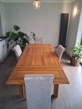 Oakland Furnishing Extending