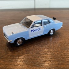 Vanguards 1/43 Scale VA08702 -